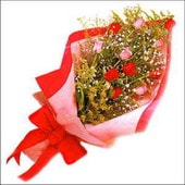 Ankara çiçek gönder firmamızdan görsel ürün  karışık renkli güller buketi
